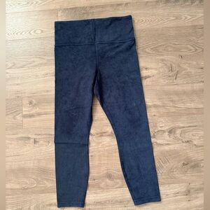 Athleta Midnight Blue Leggings cropped